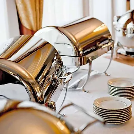 Groman Hotel
